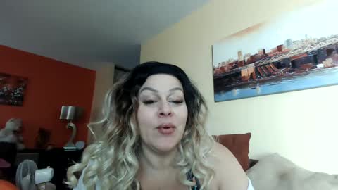 Snapshot of bigbreastsabrina chatting on 02/23/25, 06:56 BIG BREAST SABRINA online show from 02/23/25, 06:56