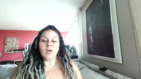 Snapshot of bigbreastsabrina chatting on 04/29/26, 06:36 BIG BREAST SABRINA online show from 04/29/26, 06:36