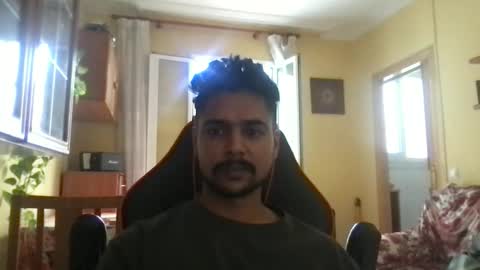 bigbrown_boy online show from 09/23/25, 02:20