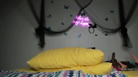 bigbuttsarena online show from 02/11/25, 07:38