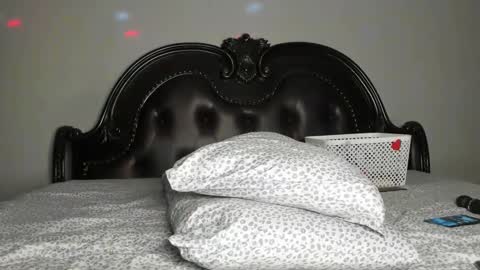 bigbuttsarena online show from 10/05/25, 07:07