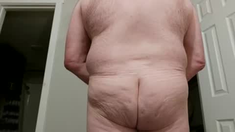 Snapshot of bigcharley61 chatting on 06/21/26, 10:40 bigcharley61 online show from 06/21/26, 10:40