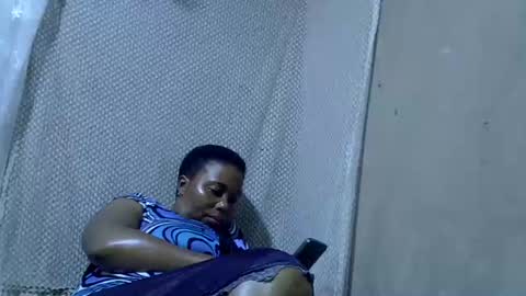 bigclit_wethairypus online show from 06/15/26, 07:49