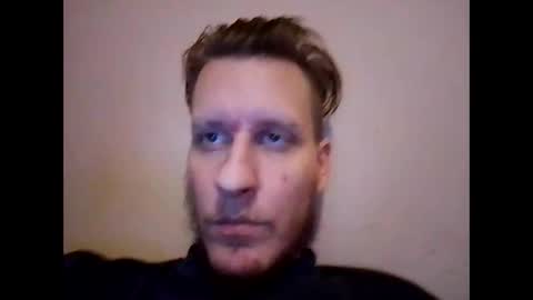 Snapshot of bigcock4009 chatting on 01/15/25, 07:26 bigcock4009 online show from 01/15/25, 07:26