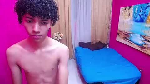 Snapshot of bigcock_sexys chatting on 02/13/26, 04:41 bigcock_sexys online show from 02/13/26, 04:41