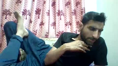 Snapshot of bigcockboy2580 chatting on 01/07/25, 04:48 akash online show from 01/07/25, 04:48