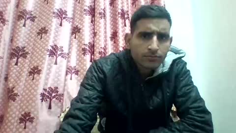 Snapshot of bigcockboy2580 chatting on 01/12/25, 08:36 akash online show from 01/12/25, 08:36