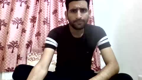 Snapshot of bigcockboy2580 chatting on 11/03/25, 08:37 akash online show from 11/03/25, 08:37