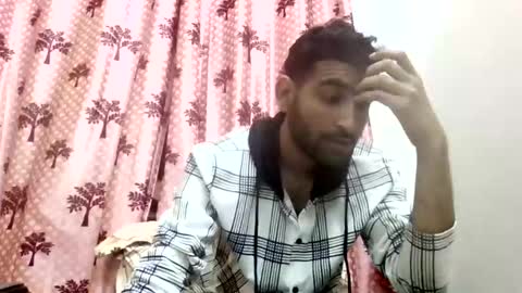 Snapshot of bigcockboy2580 chatting on 11/22/25, 09:19 akash online show from 11/22/25, 09:19