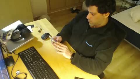 Snapshot of bigcok35spain chatting on 01/26/25, 06:06 bigcok35spain online show from 01/26/25, 06:06