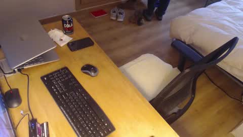 Snapshot of bigcok35spain chatting on 03/02/25, 03:48 bigcok35spain online show from 03/02/25, 03:48