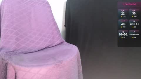 Snapshot of bigcurve80 chatting on 01/25/25, 02:58 bigcurve80 online show from 01/25/25, 02:58