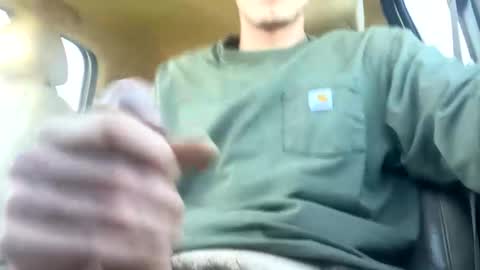 Snapshot of bigdaddysmoke69 chatting on 10/17/25, 04:42 bigdaddysmoke69 online show from 10/17/25, 04:42