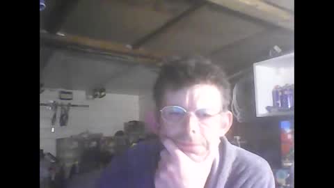 Snapshot of bigdave6996123 chatting on 10/10/25, 05:23 bigdave6996123 online show from 10/10/25, 05:23