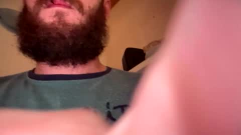 Snapshot of bigdick686268 chatting on 10/28/25, 01:14 Pac Man Sex online show from 10/28/25, 01:14