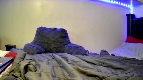 Snapshot of bigdick_bandit22 chatting on 01/11/25, 11:56 Juliet Romeo online show from 01/11/25, 11:56