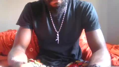 Snapshot of bigdickb917 chatting on 04/25/26, 09:45 Sir Big dick B online show from 04/25/26, 09:45