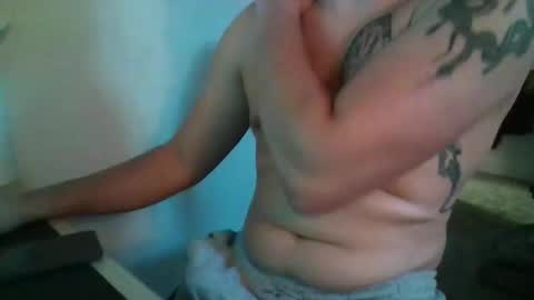 Snapshot of bigdickdaddy1010100 chatting on 11/08/25, 11:58 bigdickdaddy1010100 online show from 11/08/25, 11:58