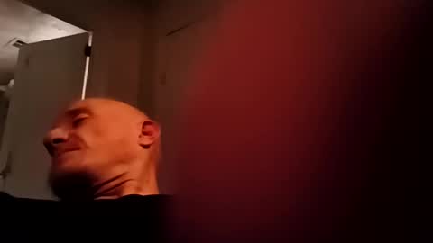 Snapshot of bigdickdaddy7201979564868 chatting on 11/04/25, 08:57 bigdickdaddy7201979564868 online show from 11/04/25, 08:57