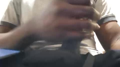 bigdja2001 online show from 12/01/25, 04:17