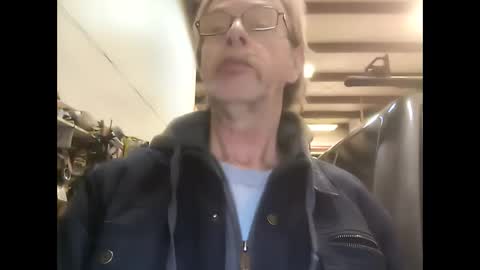 Snapshot of bigelectricrod chatting on 02/27/25, 12:23 bigelectricrod online show from 02/27/25, 12:23