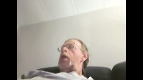 Snapshot of bigelectricrod chatting on 09/11/25, 10:04 bigelectricrod online show from 09/11/25, 10:04