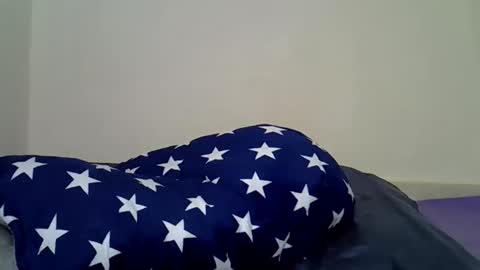 Snapshot of bigg_cate chatting on 10/28/25, 04:27 Bigg Cate online show from 10/28/25, 04:27