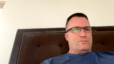 bigger22332233 online show from 02/01/25, 11:06