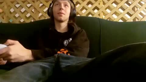 biggestboiiii online show from 11/09/25, 01:48