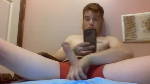 Snapshot of biggingerdick04 chatting on 12/05/25, 04:21 biggingerdick04 online show from 12/05/25, 04:21
