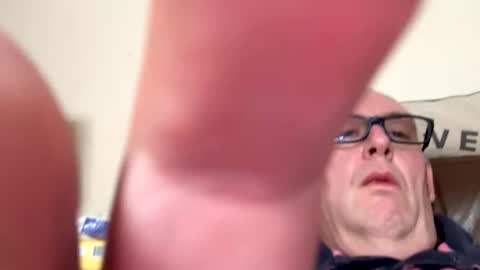 Snapshot of biggloves4bighands chatting on 11/06/25, 11:33 biggloves4bighands online show from 11/06/25, 11:33