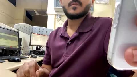 bighandsomesatisfy online show from 02/15/26, 04:14