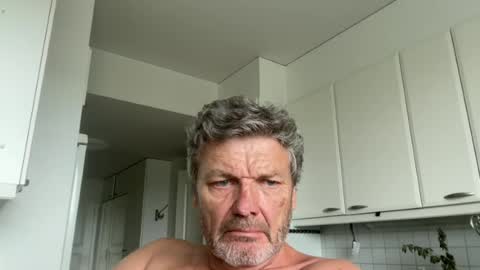 Snapshot of bigheart60 chatting on 07/01/26, 11:45 bigheart60 online show from 07/01/26, 11:45