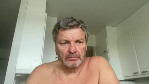 Snapshot of bigheart60 chatting on 07/04/26, 09:37 bigheart60 online show from 07/04/26, 09:37