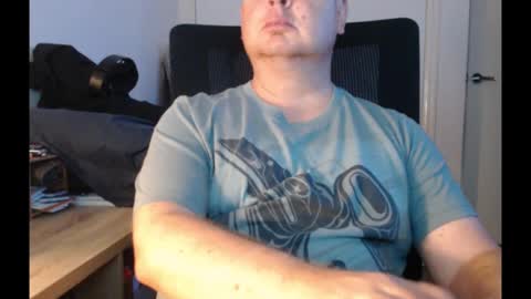 Snapshot of bighorn1981 chatting on 12/16/24, 12:37 bighorn1981 online show from 12/16/24, 12:37