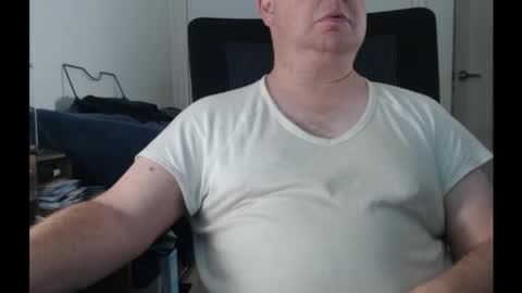 Snapshot of bighorn1981 chatting on 09/27/25, 12:15 bighorn1981 online show from 09/27/25, 12:15