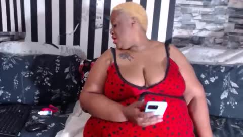 bighotmature online show from 05/01/26, 12:10