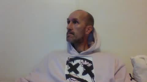 Chaz online show from 12/31/24, 02:51