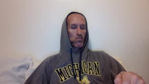 Chaz online show from 09/16/25, 04:46