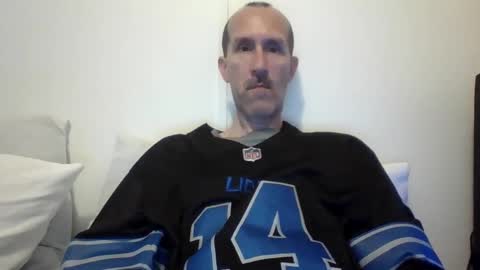 Chaz online show from 09/24/25, 01:53