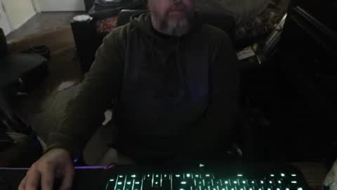 Snapshot of bighugmugg chatting on 02/01/26, 11:47 bighugmugg online show from 02/01/26, 11:47