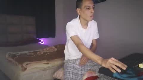 Snapshot of bighunter914318 chatting on 02/25/26, 09:46 bighunter914318 online show from 02/25/26, 09:46