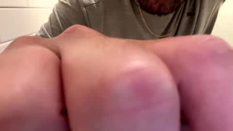 Snapshot of bigjizzzy chatting on 10/05/25, 10:46 Bigjizzzy online show from 10/05/25, 10:46