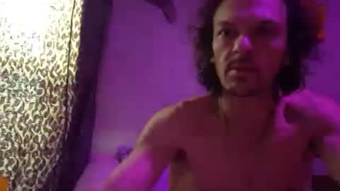 Snapshot of bigkitties69 chatting on 12/10/24, 10:37 Bigkitties online show from 12/10/24, 10:37