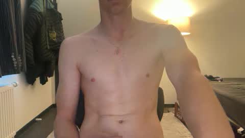 Snapshot of bigleor chatting on 02/12/26, 03:07 bigleor online show from 02/12/26, 03:07