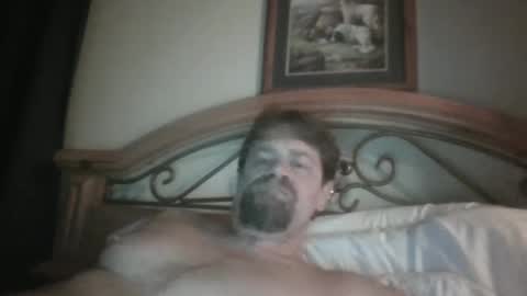 Snapshot of bigload1972 chatting on 01/18/25, 03:20 bigload1972 online show from 01/18/25, 03:20