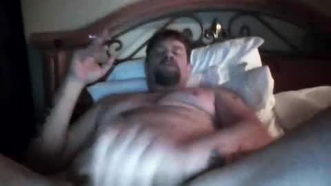 Snapshot of bigload1972 chatting on 01/22/25, 09:13 bigload1972 online show from 01/22/25, 09:13