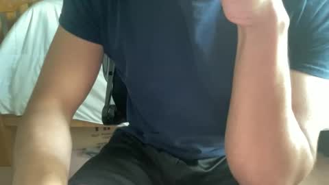 bigmanhaha12 online show from 10/22/25, 05:24