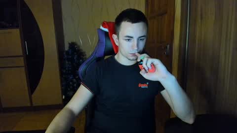 Snapshot of bigmark03 chatting on 12/23/24, 09:08 BigMark03 online show from 12/23/24, 09:08