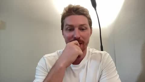 Snapshot of bigmcr1 chatting on 01/02/25, 02:11 Nick Barker online show from 01/02/25, 02:11